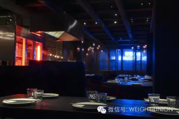 “長(zhǎng)征食堂”的中式餐廳