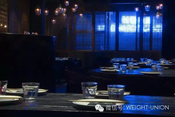 “長(zhǎng)征食堂”的中式餐廳