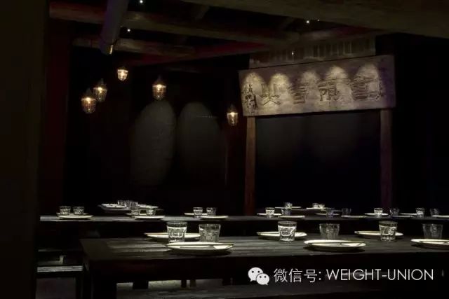 “長(zhǎng)征食堂”的中式餐廳